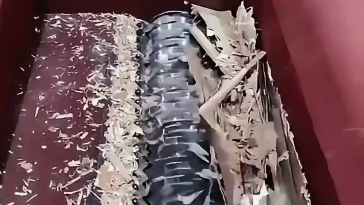 Pratinjau Video Pemecah Kayu Sisa